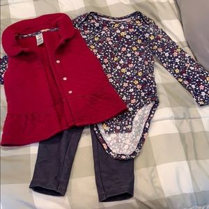 Carters vest set